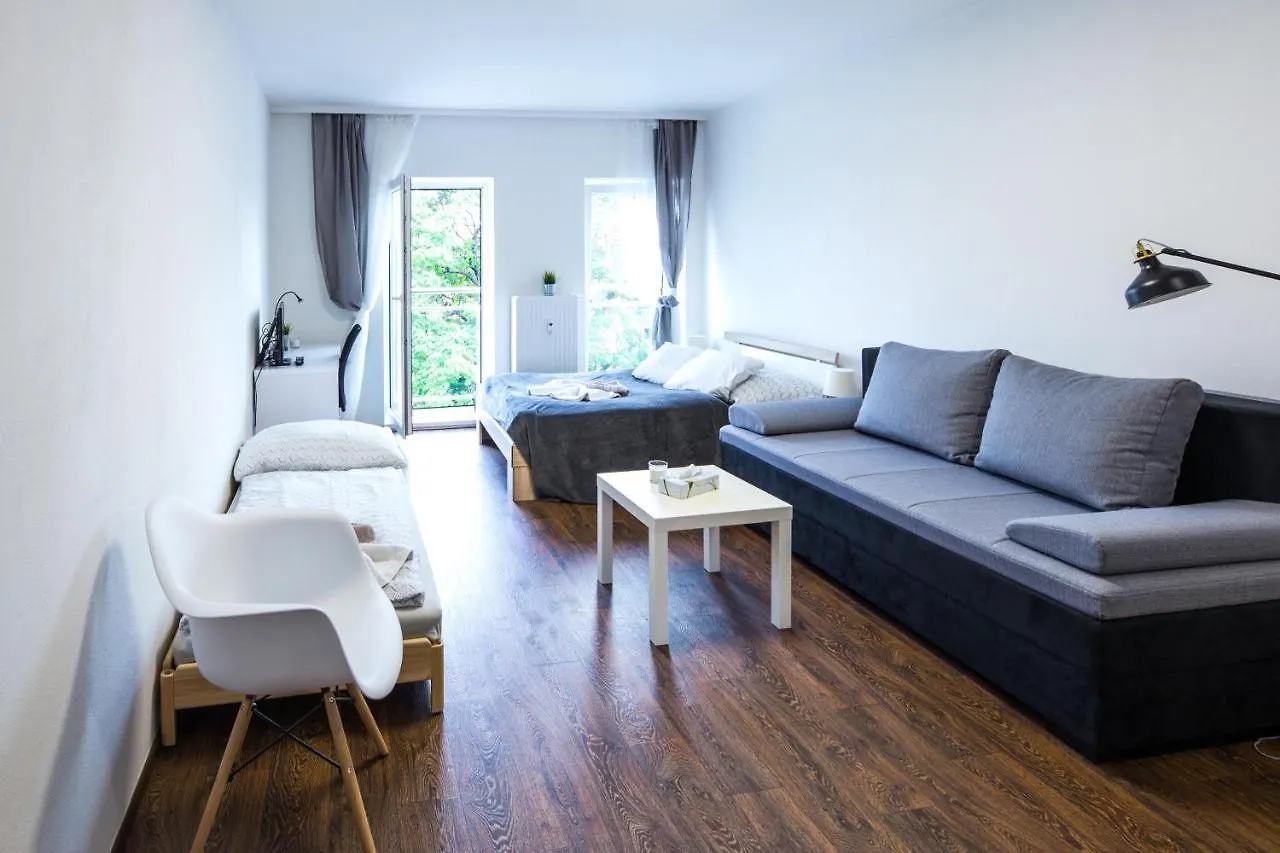 Haas Apartments Downtown With Parking Brno